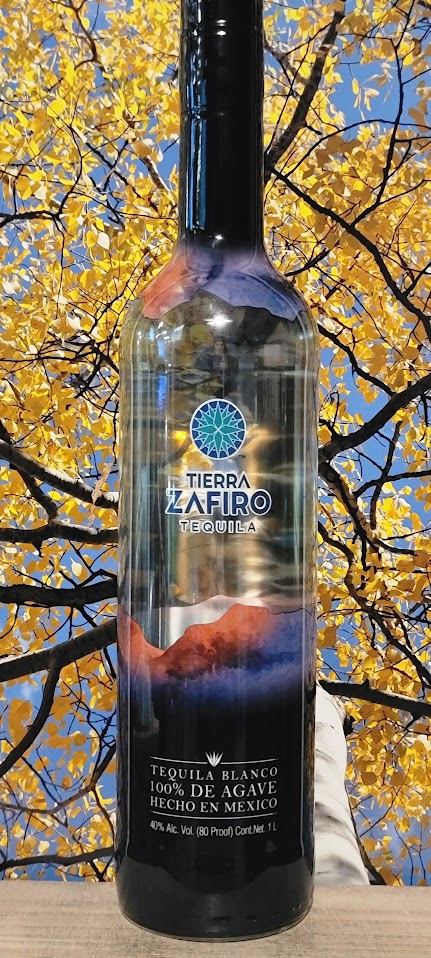 Tierrs zafiro blanco tequila